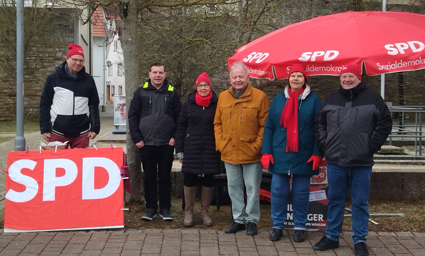 Gruppenbild am SPD-Infostand